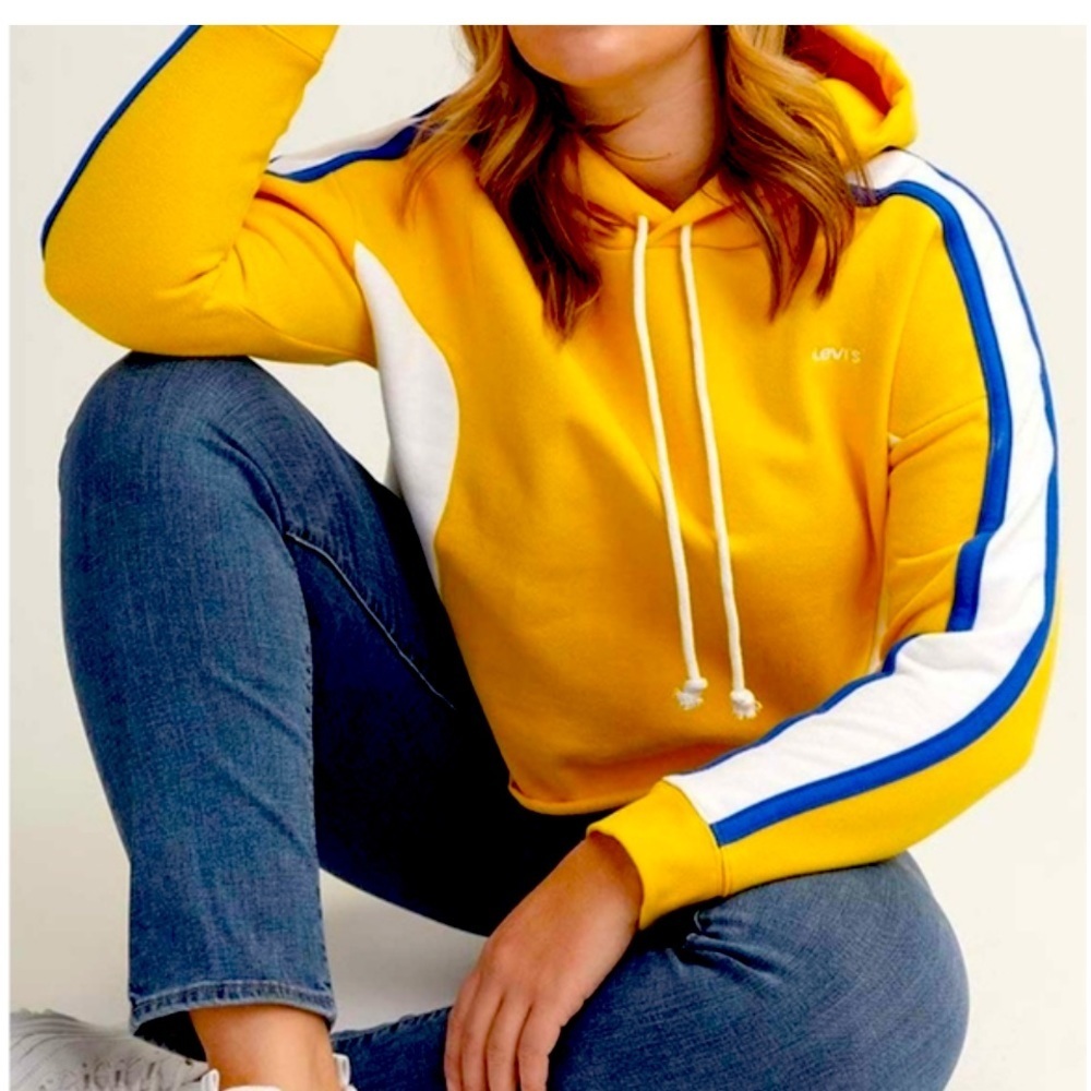 30% off w like Levi's Womens Yellow Cotton Blend Crop Sweatshirt Hoodie Top XL